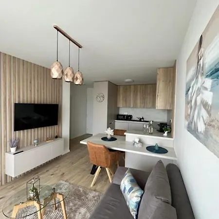 Moruse With Parking Appartement